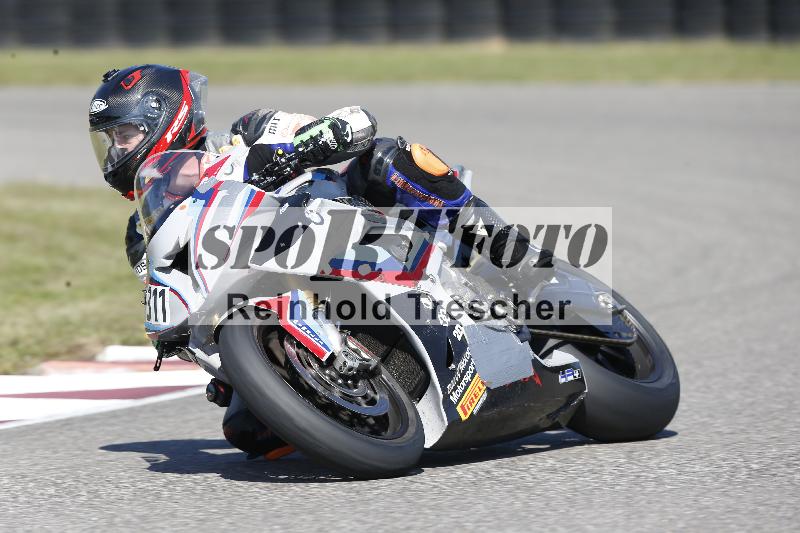 /Archiv-2025/49 26.08.2025 Cornu Master School ADR/rot-rouge/311